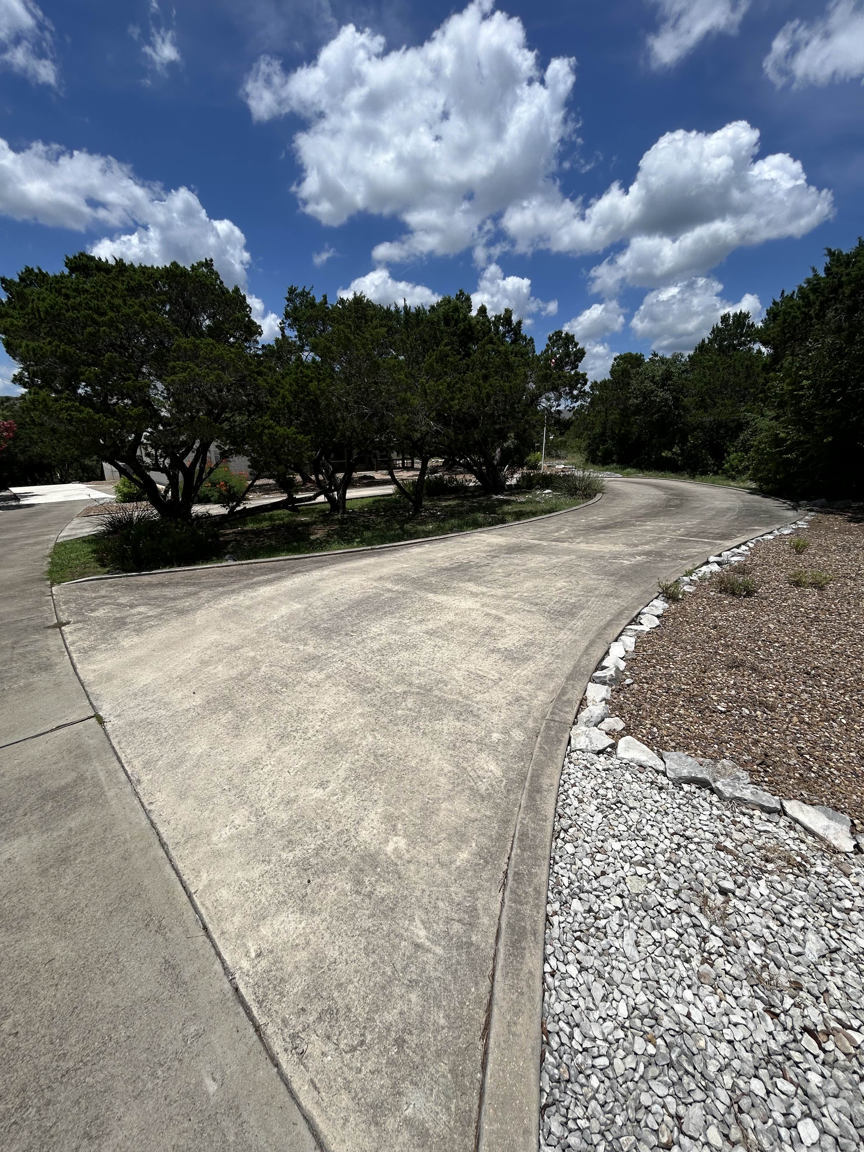 Before driveway cleaning